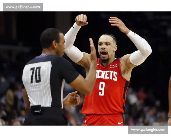 雷霆次轮签连环操作：狄龙 - 琼斯 5 换 1 再倒贴 1 个送走