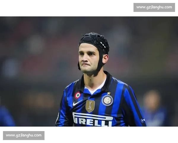 齐沃亮剑世俱杯:坚守钢铁防线,革新战术重塑蓝黑基因 齐沃亮剑世俱杯:坚守钢铁防线,革新战术重塑蓝黑基因