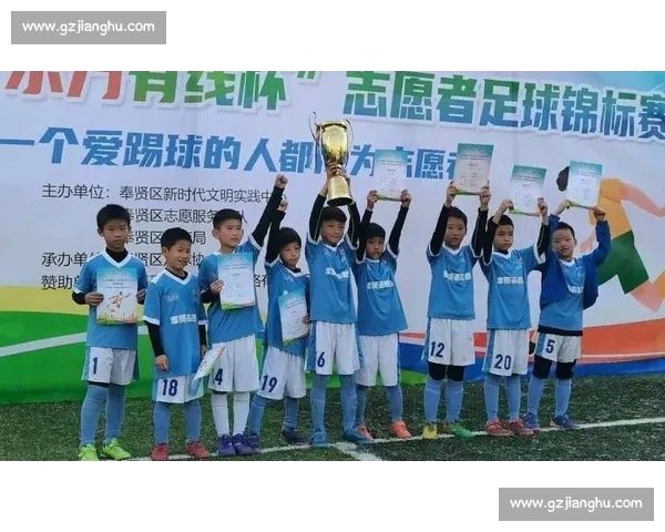 米娜瓦尔寄语喀什杯青少年足球赛：以绿茵为桥，共筑团结梦想