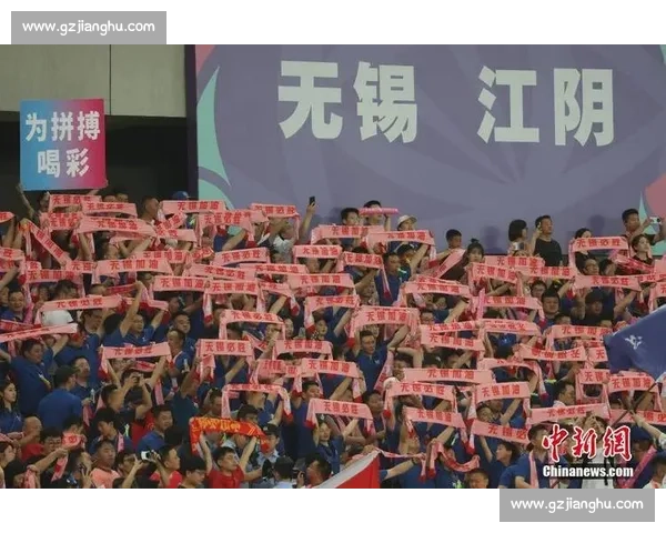 苏超赛场现 散装家庭:父母为连云港助威,子女为苏州呐喊